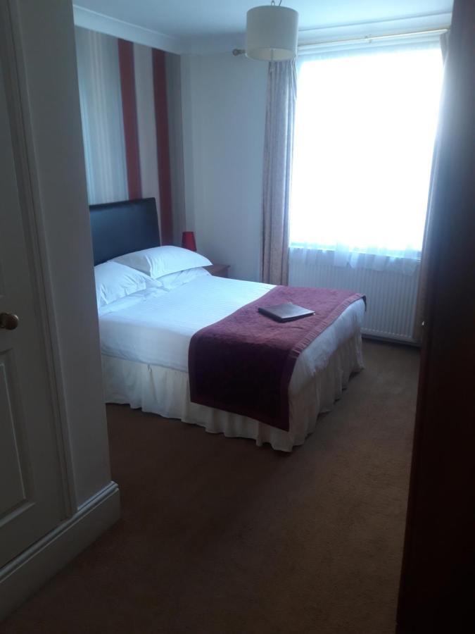 The Berkeley Guesthouse イーストボーン エクステリア 写真