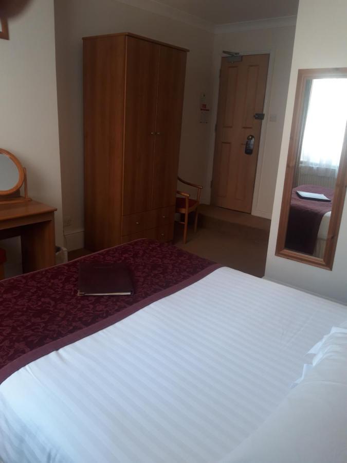 The Berkeley Guesthouse イーストボーン エクステリア 写真